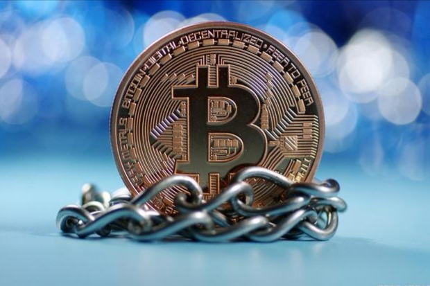 在极度贪婪的市场情绪下，比特币是要再次冲击2.5万美元大关吗？