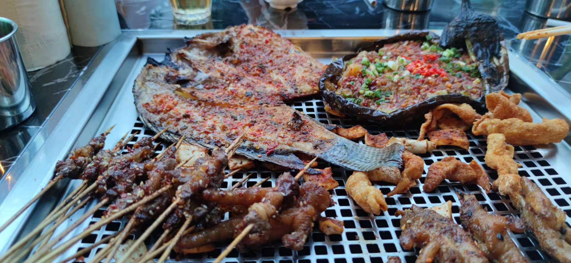 夜烧烤昆明
